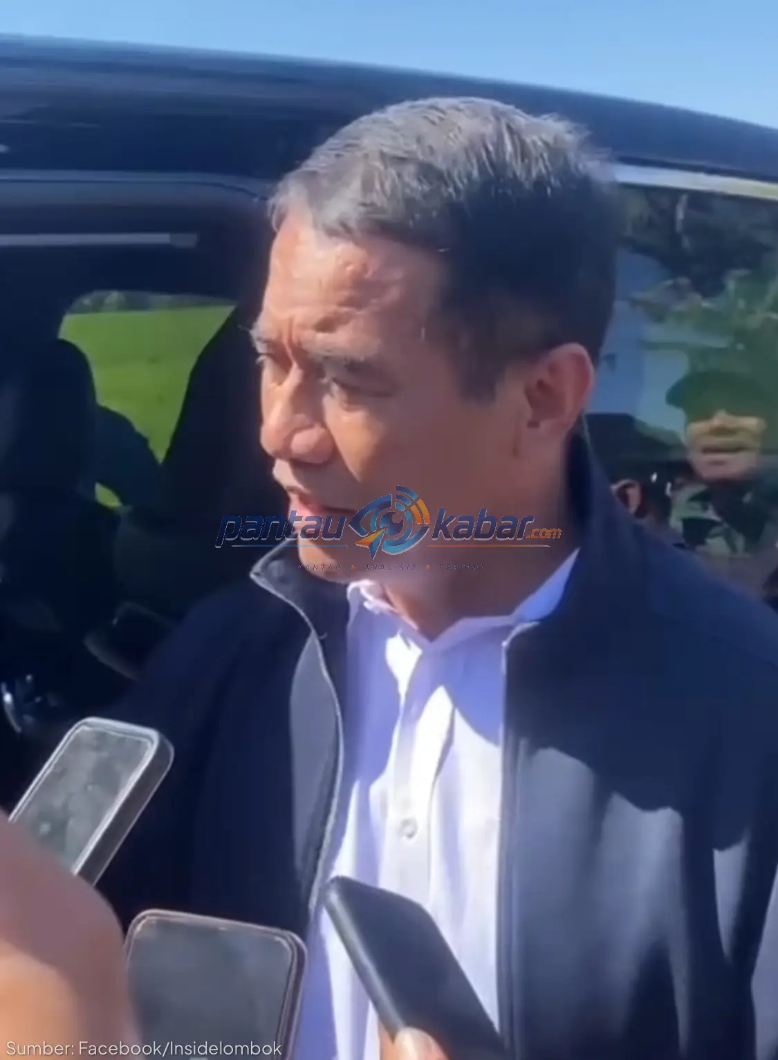 Mentan Amran Sulaiman Tinjau Lahan di Loteng, Perkenalkan Metode PMAAS Target 10 Ton/Hektare Mentan Amran Sulaiman Tinjau Lahan di Loteng, Perkenalkan Metode PMAAS Target 10 Ton/Hektare