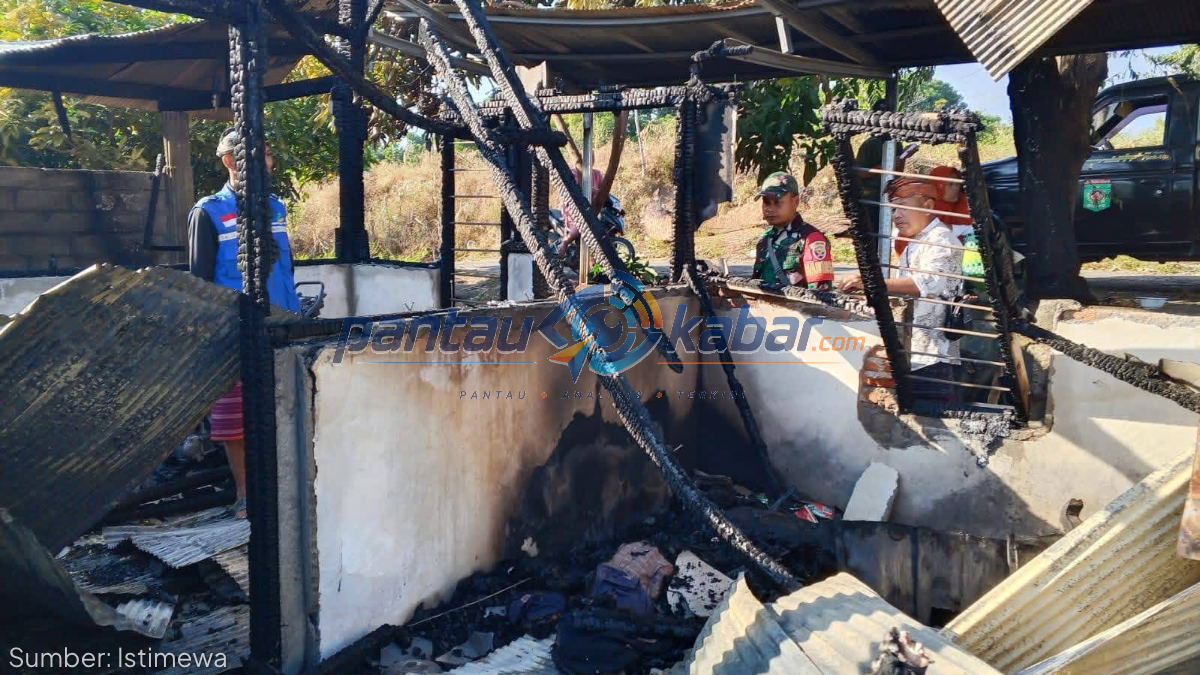 Kondisi rumah warga pasca kebakaran Kondisi rumah warga pasca kebakaran